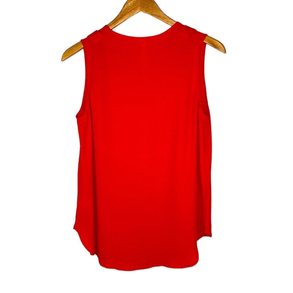 NWOT Bellatrix Sleeveless V Neck Blouse Cherry Red Size Medium - Picture 2 of 12